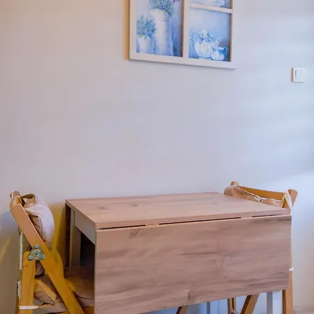 Flat W Balcony 5 Min To Metro And Coast In Izmir